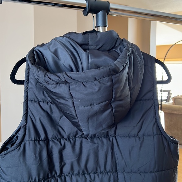 Muyise Women's Plus Size Long Down Vest - Picture 7 of 10